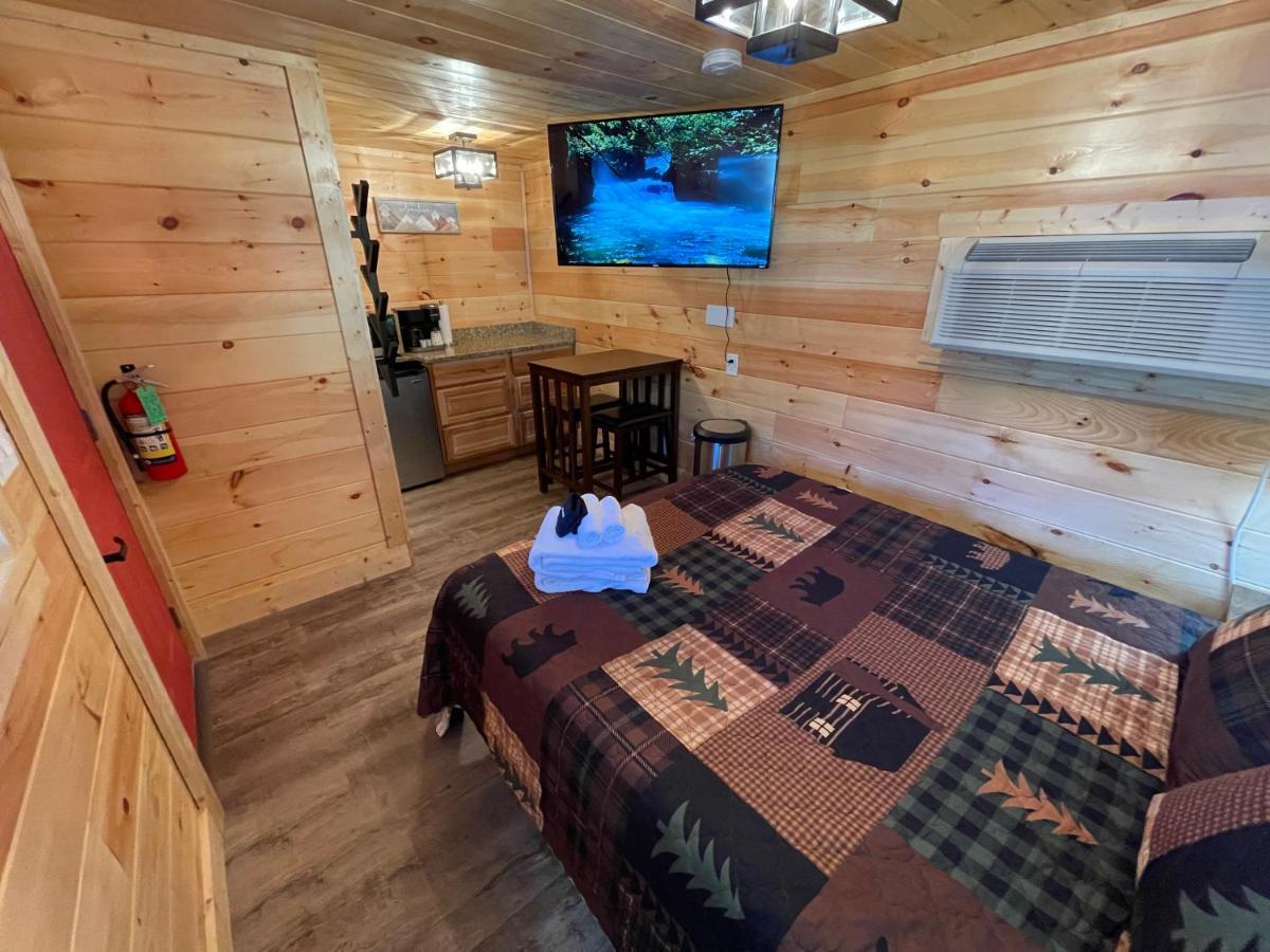 Newly Remodeled Motel In Gatlinburg! Eksteriør bilde